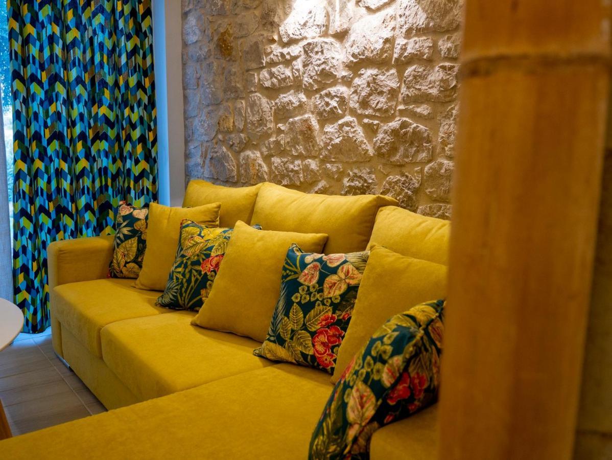 Kotroni Villas ฟีนีคุนตา ภายนอก รูปภาพ